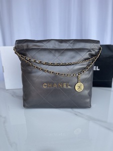 Chanel Handbags 981